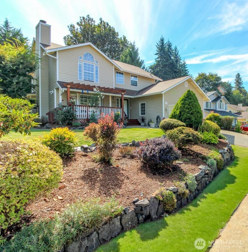 Property photo for 1120 24th Avenue Se, Puyallup photo 2