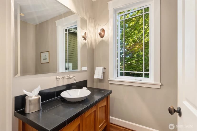 Property photo for 284 Wood Avenue Sw, Bainbridge Island photo 20