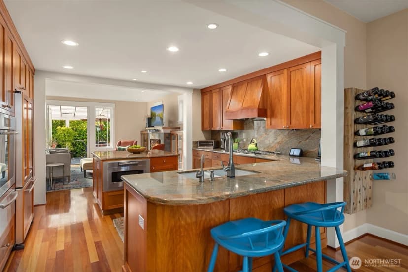 Property photo for 284 Wood Avenue Sw, Bainbridge Island photo 16
