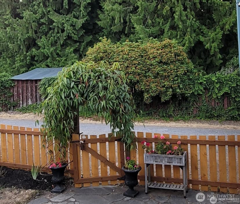 Property photo for 11237 84th Avenue S, Seattle photo 27