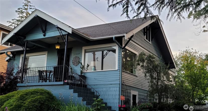Property photo for 11237 84th Avenue S, Seattle