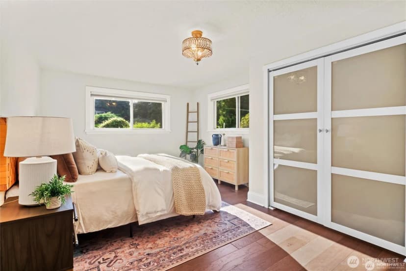 Property photo for 11237 84th Avenue S, Seattle photo 15
