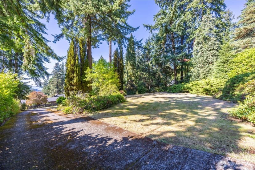 Property photo for 1801 38th Street, Bellingham photo 3