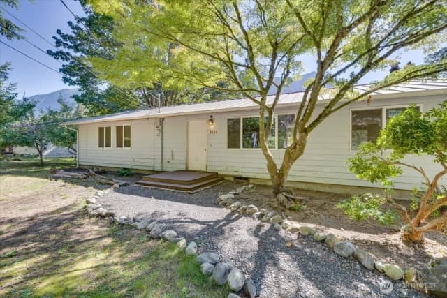 Property photo for 7434 North Fork Road Se, Snoqualmie photo 5