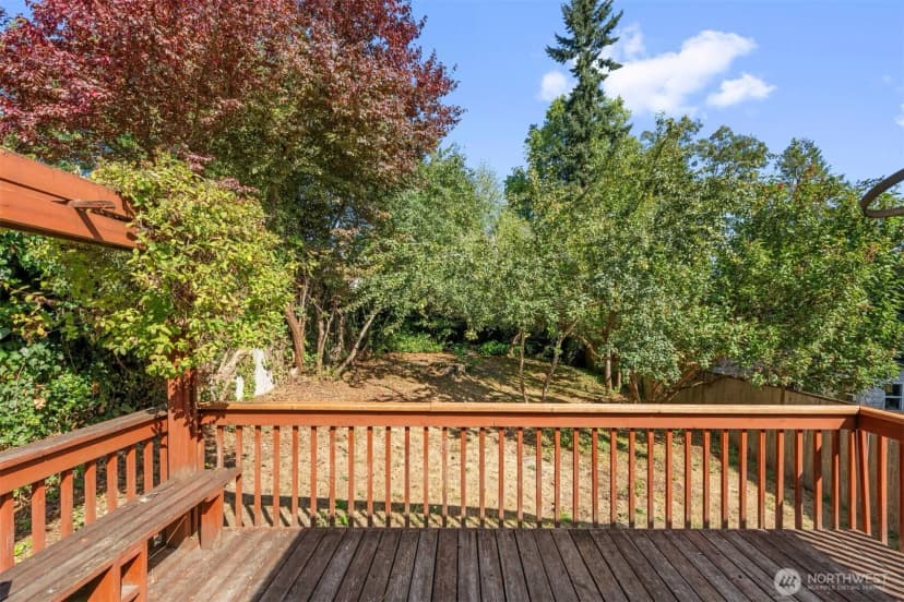 Property photo for 1718 Ne 88th Street, Seattle photo 22