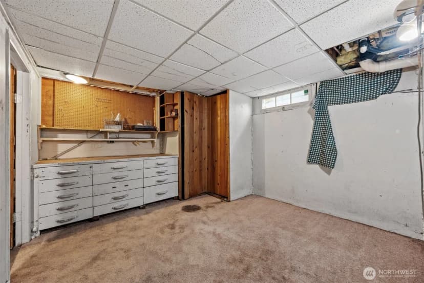 Property photo for 1718 Ne 88th Street, Seattle photo 19