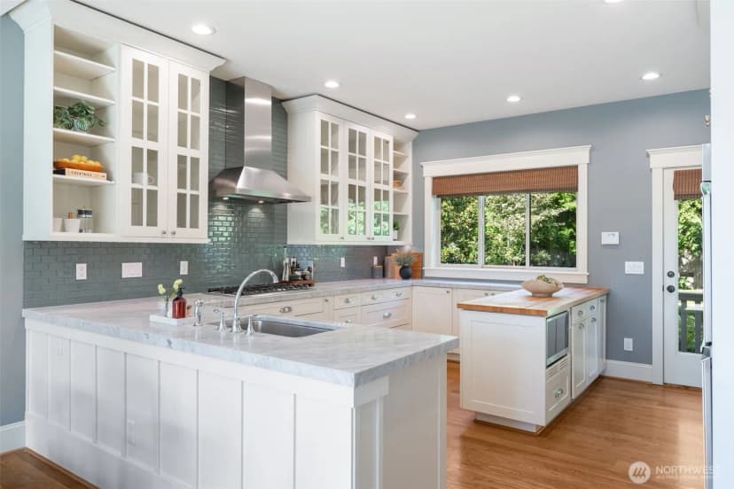 Property photo for 6008 Oberlin Avenue Ne, Seattle photo 11