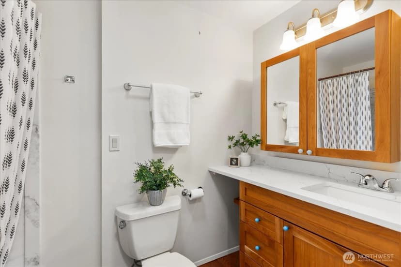 Property photo for 17207 76th Avenue W, Edmonds photo 21