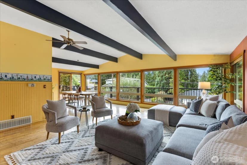 Property photo for 17207 76th Avenue W, Edmonds photo 5