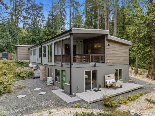 Property photo for 9720 Ne Lofgren Street, Bainbridge Island