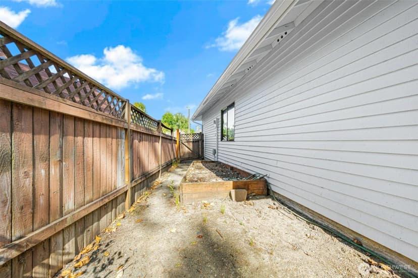 Property photo for 1226 224th Place Sw, Bothell photo 29
