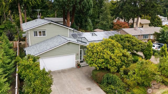 Property photo for 19810 Ne 98th Avenue, Bothell photo 3