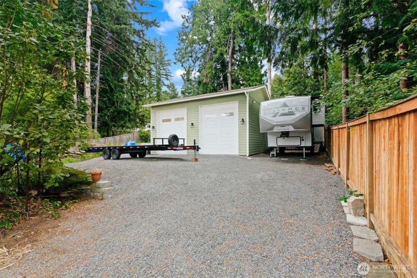 Property photo for 19810 Ne 98th Avenue, Bothell photo 39