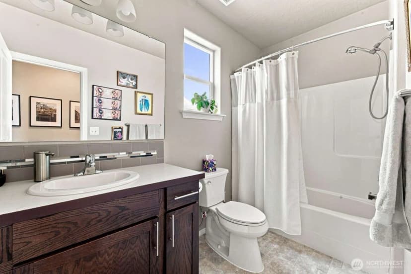 Property photo for 1170 Sw Virginia St, College Place photo 16