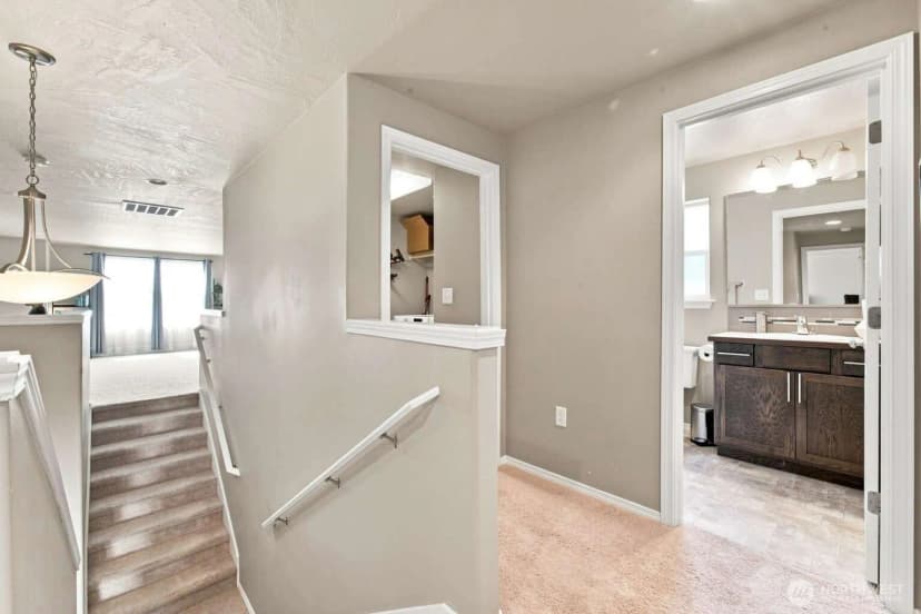 Property photo for 1170 Sw Virginia St, College Place photo 23