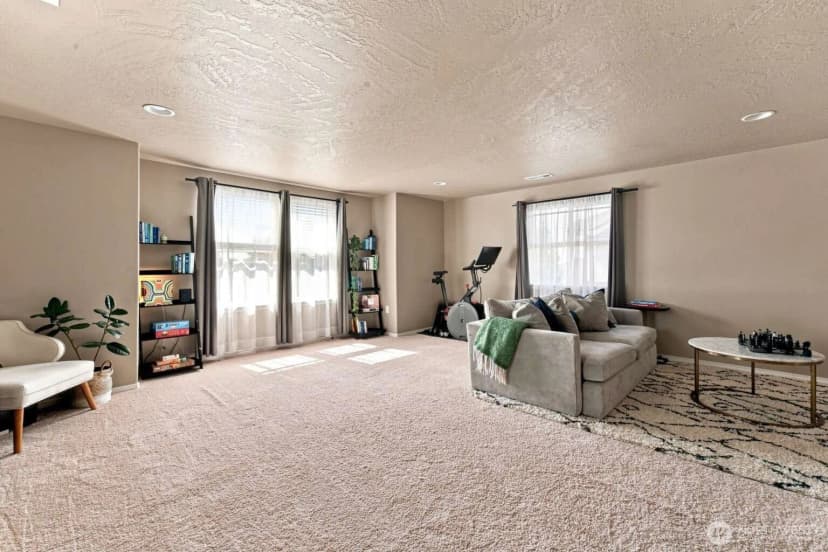 Property photo for 1170 Sw Virginia St, College Place photo 18