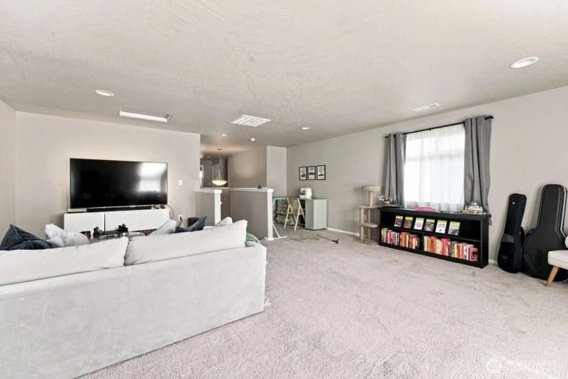 Property photo for 1170 Sw Virginia St, College Place photo 17