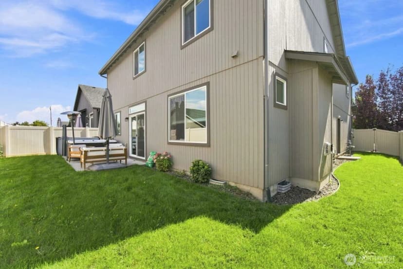 Property photo for 1170 Sw Virginia St, College Place photo 39