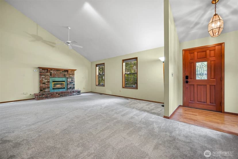 Property photo for 619 Canyon View Drive, Bellingham photo 4