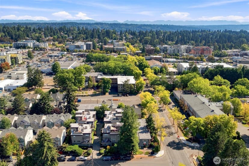 Property photo for 12506 26th Avenue Ne #a103, Seattle photo 33