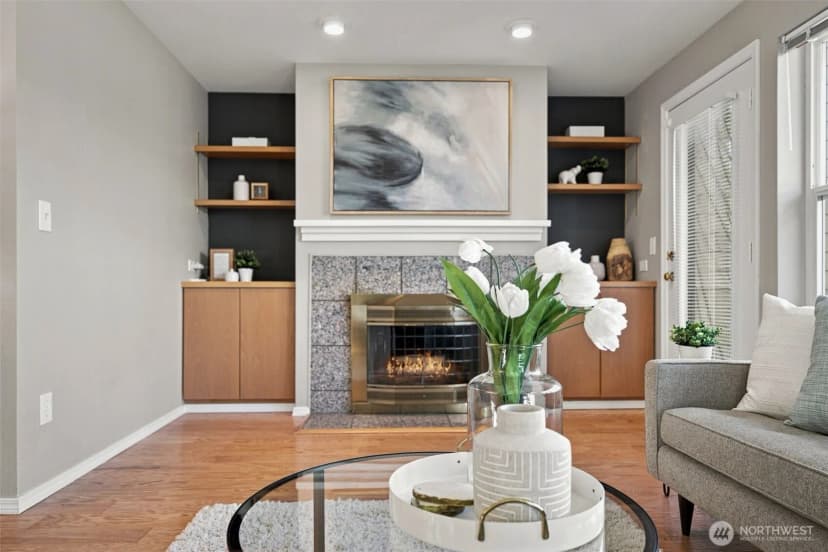 Property photo for 12506 26th Avenue Ne #a103, Seattle photo 6