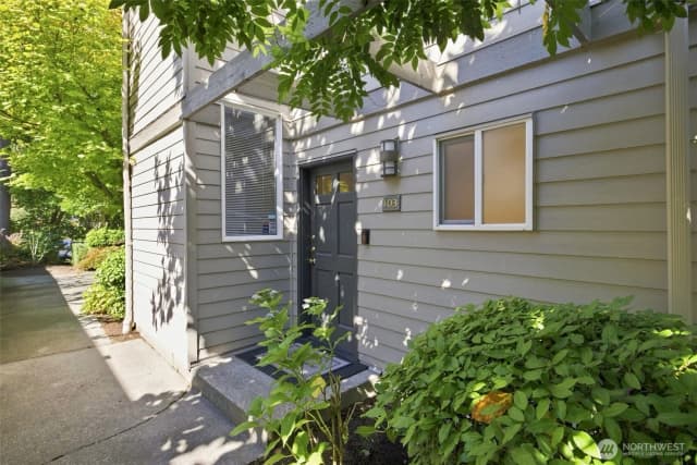 Property photo for 12506 26th Avenue Ne #a103, Seattle photo 2