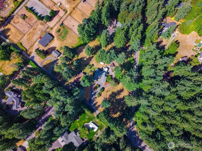Property photo for 15620 Ne 165th St, Woodinville photo 38