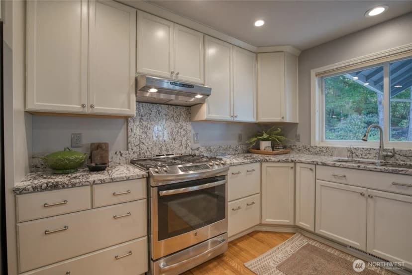 Property photo for 7139 Deerfield Park Drive Ne, Olympia photo 24