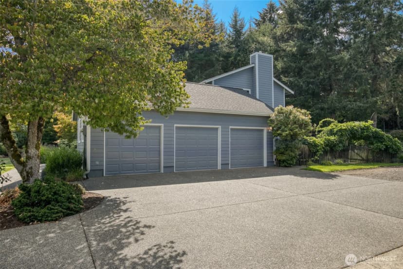 Property photo for 7139 Deerfield Park Drive Ne, Olympia photo 9