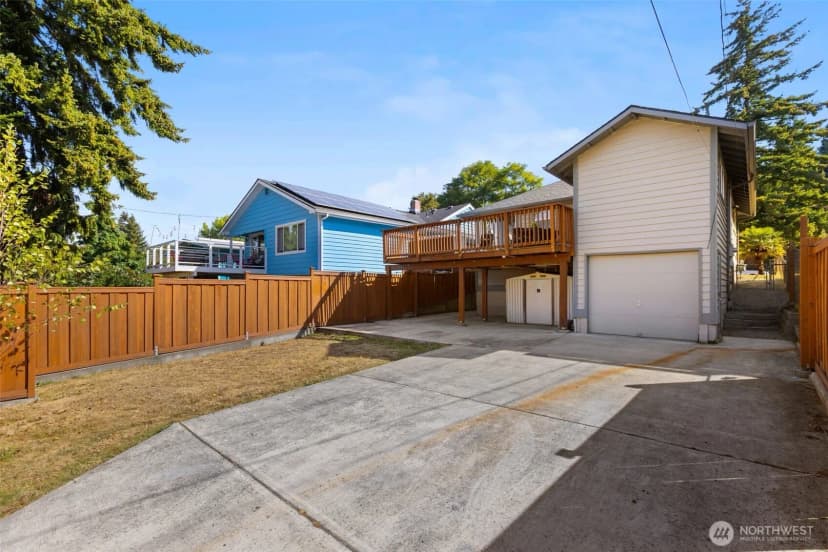 Property photo for 7925 15th Avenue Sw, Seattle photo 36