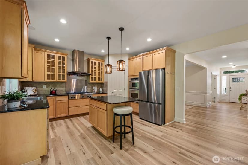 Property photo for 22707 72nd Place W, Mountlake Terrace photo 7