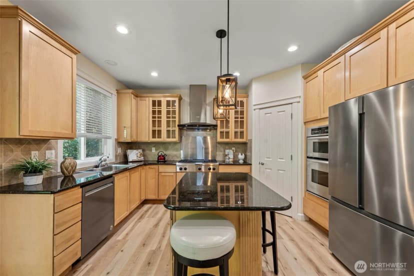 Property photo for 22707 72nd Place W, Mountlake Terrace photo 8