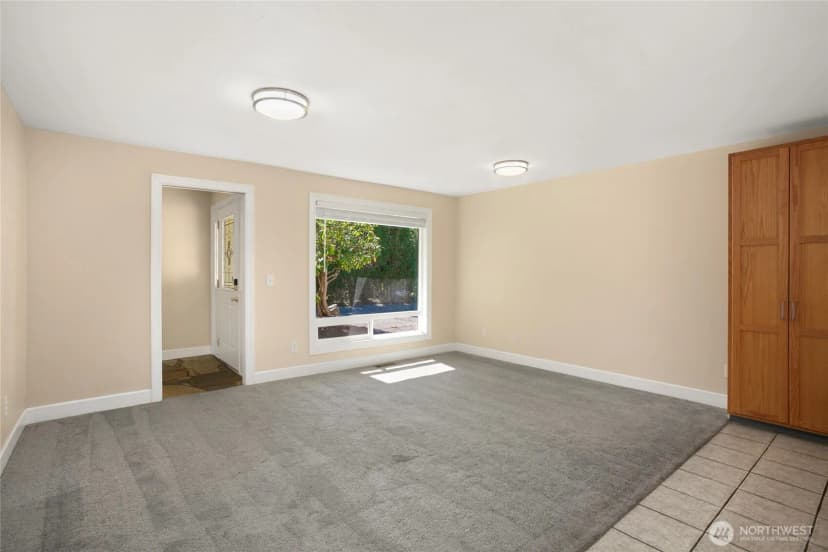 Property photo for 1012 179th Place Ne, Bellevue photo 8