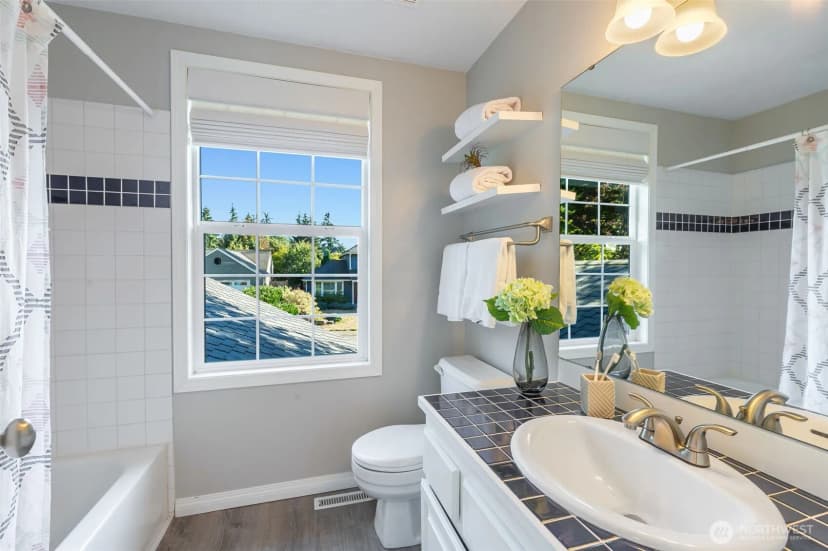 Property photo for 24020 Se 42nd Street, Sammamish photo 32