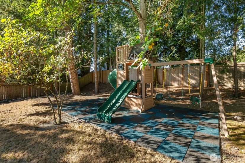 Property photo for 24020 Se 42nd Street, Sammamish photo 37