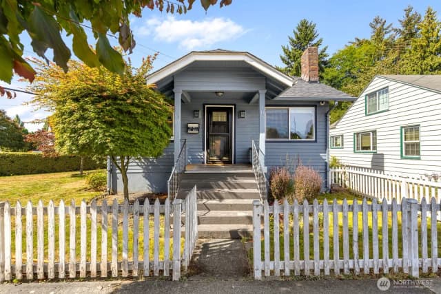 Property photo for 105 Wells Ave N, Renton