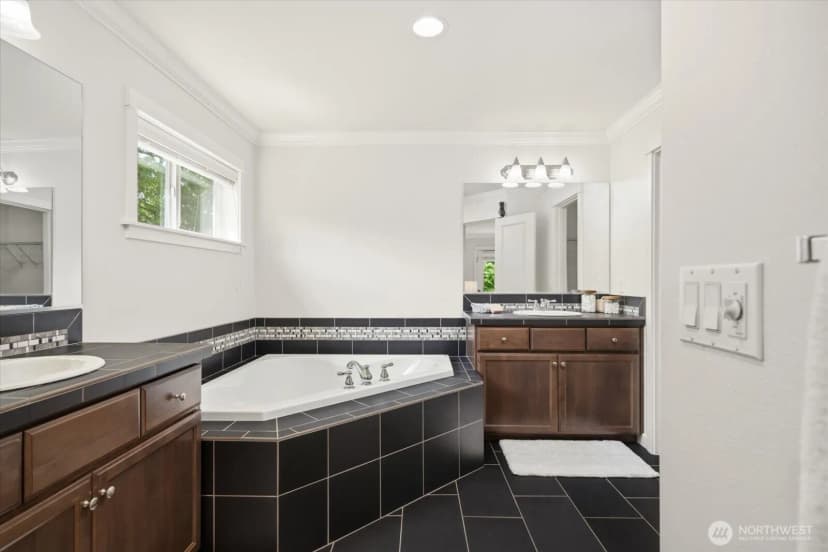 Property photo for 12102 Ne 174th Street #1, Bothell photo 19