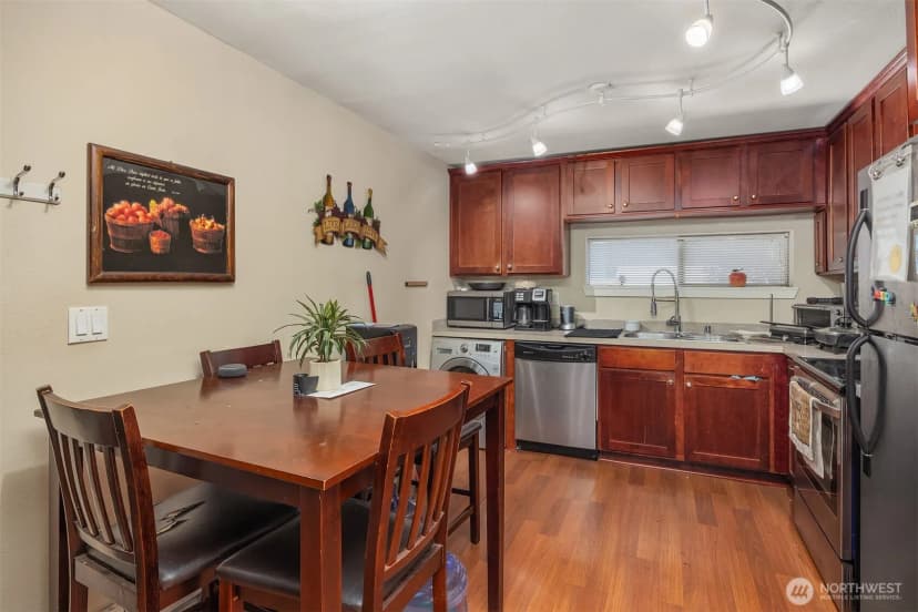 Property photo for 23417 16th Place S #b203, Des Moines photo 6