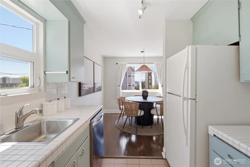 Property photo for 4324 Phinney Avenue N #3, Seattle photo 12