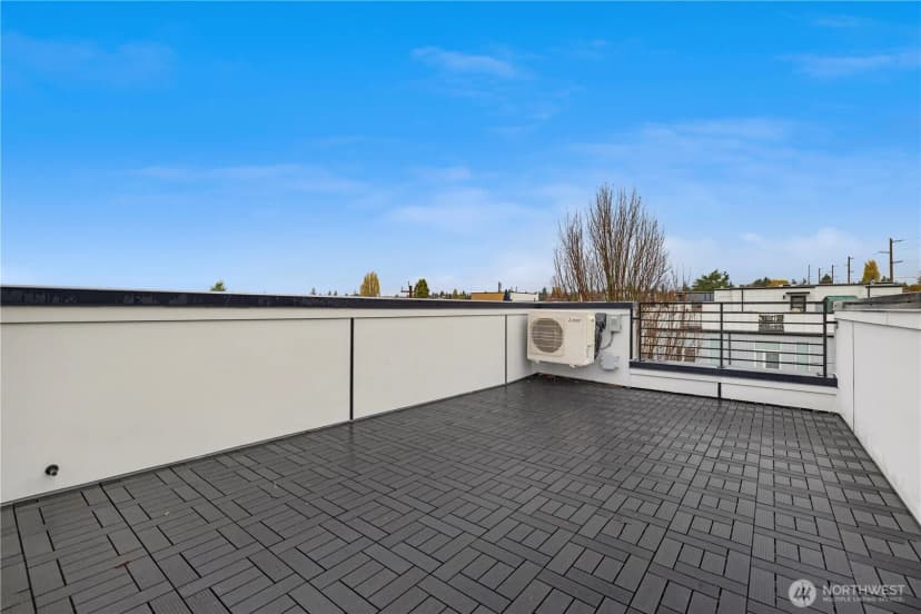 Property photo for 903 A Nw 56th Street, Seattle photo 17