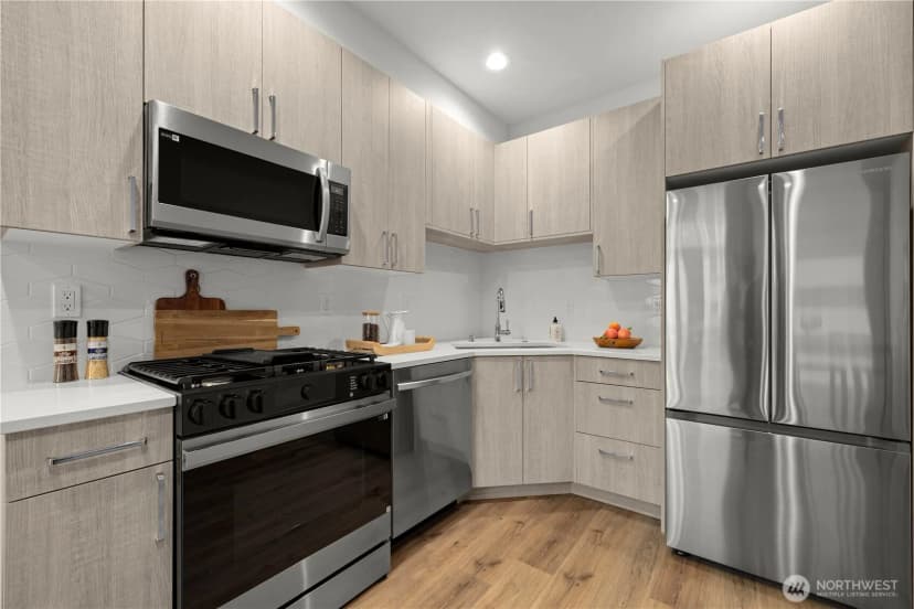 Property photo for 903 A Nw 56th Street, Seattle photo 9