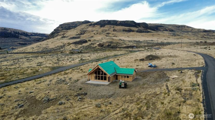 Property photo for 1675 Outer Range Drive E, Grand Coulee photo 9