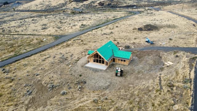 Property photo for 1675 Outer Range Drive E, Grand Coulee photo 4