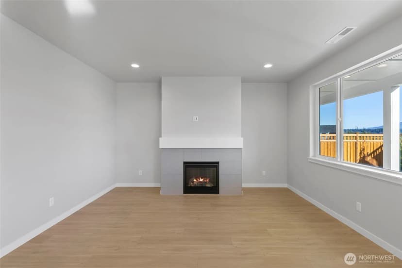 Property photo for 20334 146th Street Ct E #703, Bonney Lake photo 9