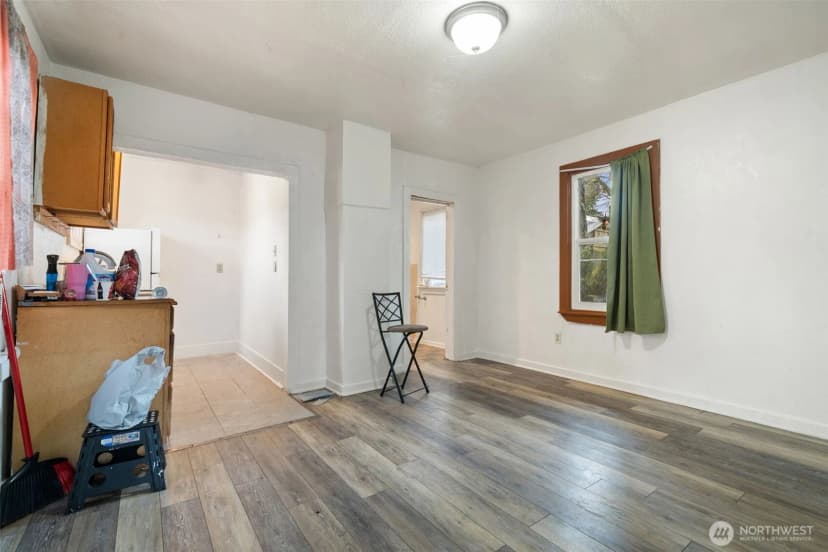 Property photo for 839 10th Street, Bremerton photo 21