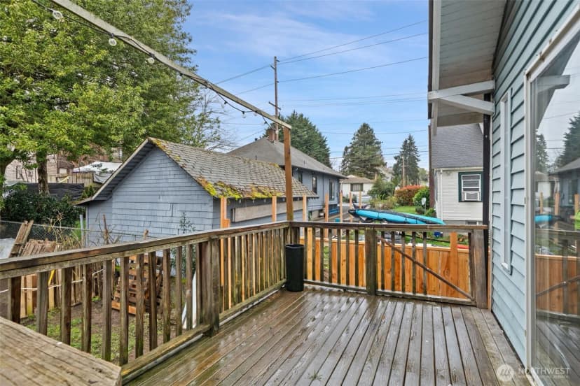 Property photo for 839 10th Street, Bremerton photo 11