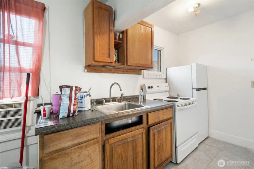 Property photo for 839 10th Street, Bremerton photo 23