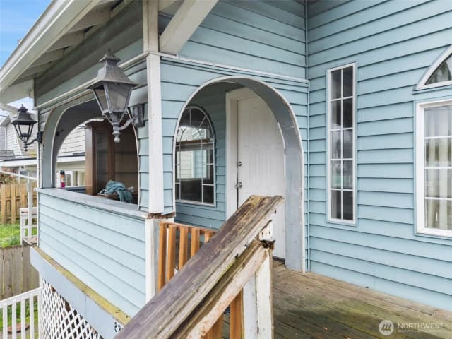 Property photo for 839 10th Street, Bremerton photo 2