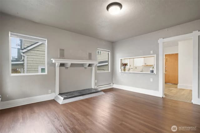 Property photo for 839 10th Street, Bremerton photo 3