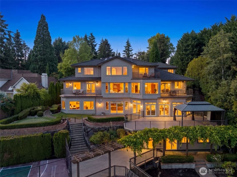 Property photo for 7909 78th Avenue Se, Mercer Island photo 2